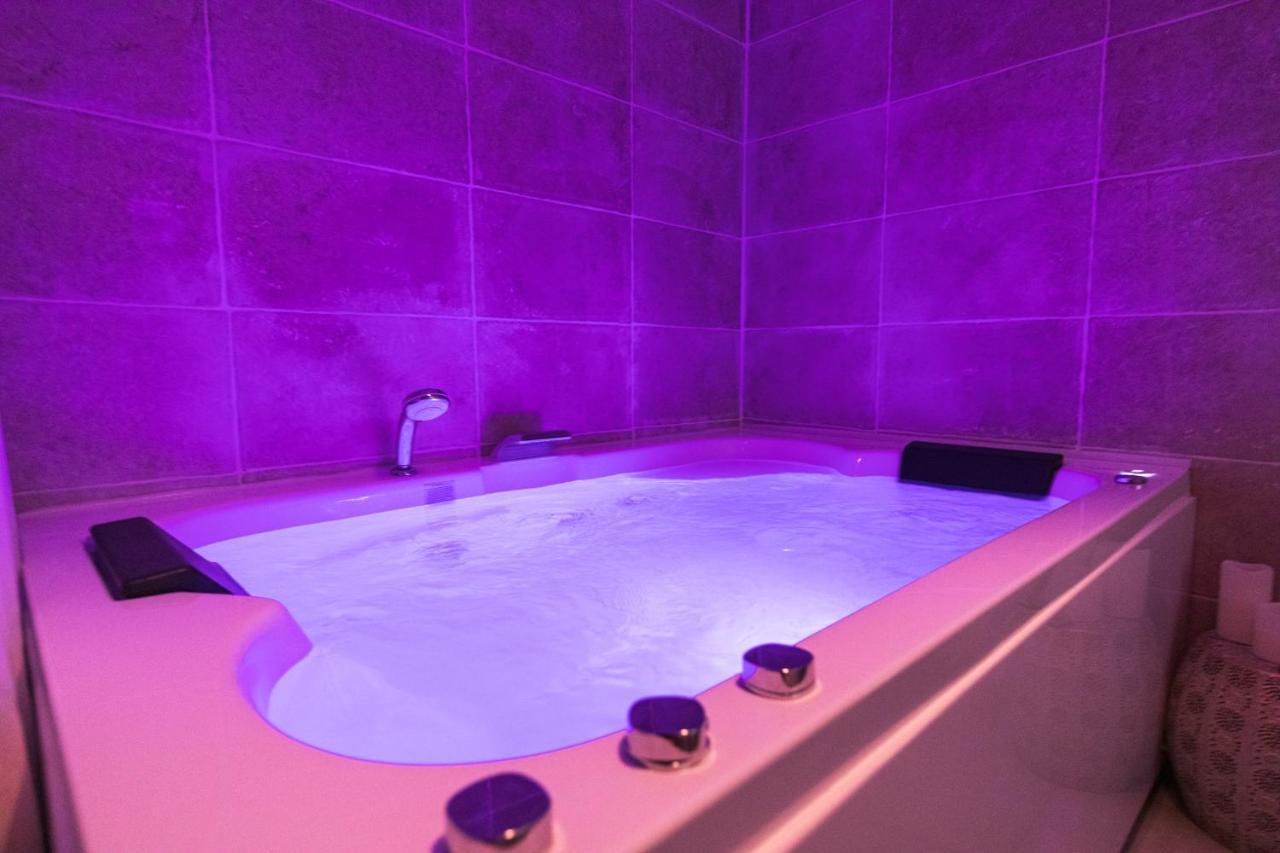 Le Bali Spa Maison Avec Jardin Proche Tours Centre サン・ピエール・デ・コール エクステリア 写真